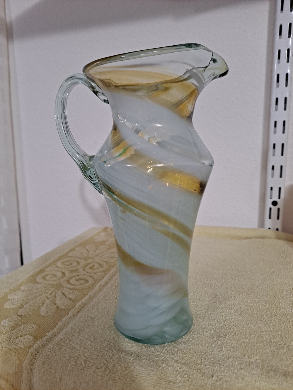 Beautiful vintage hand-blown art glass pitcher / bud vase from Becraft of the Oz